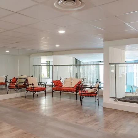 Hotel Sowell Family Le Vallon 3*