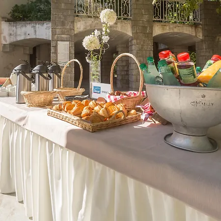 Hotel Sowell Family Le Vallon 3*